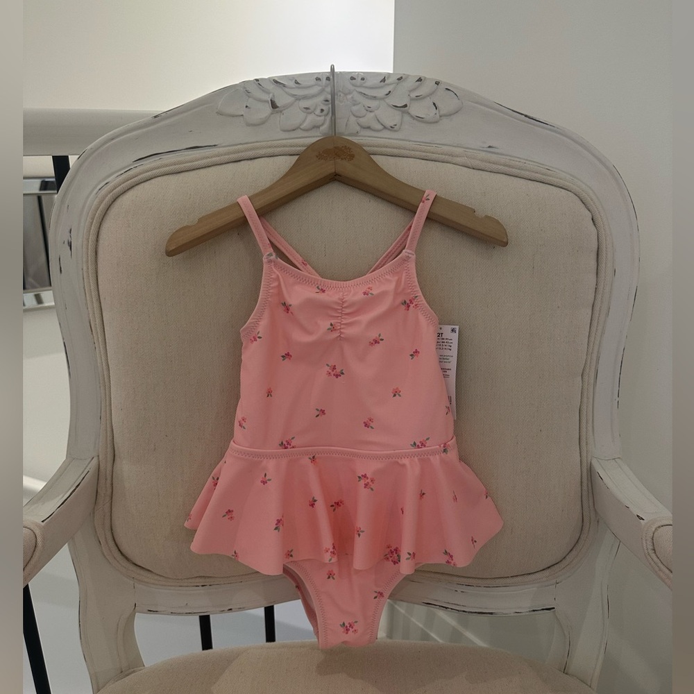 🩰 2T Girls Ballet Pink Swimsuit With Miniature Flowers & skirt SPF 50 NWT